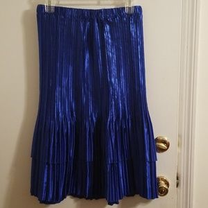 Magic scarf tiered skirt